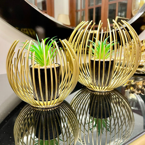 METALLIC GOLDEN GLOBE DECOR WITH PLANTER INSIDE